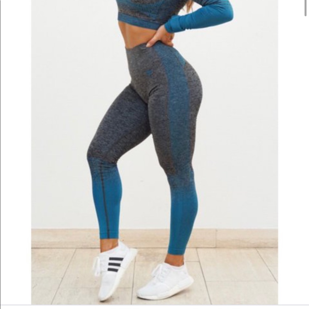 Gymshark amplify leggings